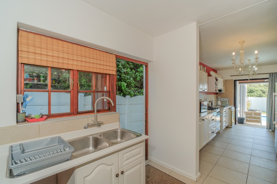 4 Bedroom Property for Sale in Kommetjie Western Cape